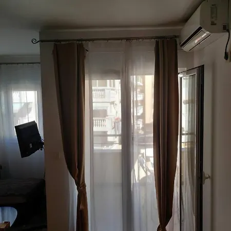 Lägenhet Bedroom Apartment, Budva, Mainska Ulica *